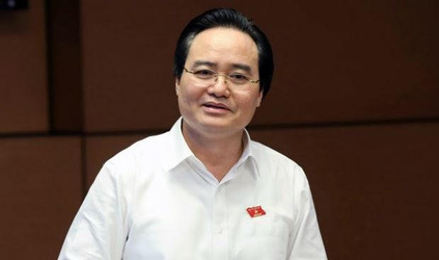 Bộ trưởng Phùng Xuân Nhạ.