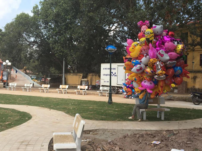 Xe thu phát sóng di động của vinaphone.