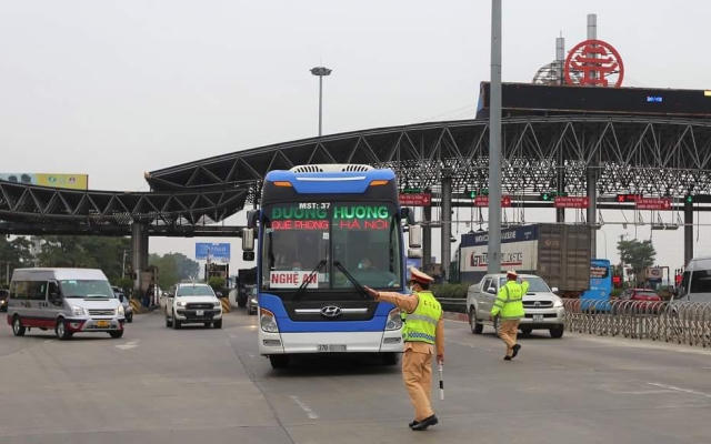 3 ngày nghỉ Tết Dương lịch xảy ra 64 vụ tai nạn giao thông, 38 người tử vong