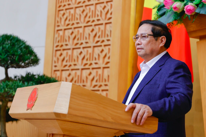 Thủ tướng Phạm Minh Chính đề nghị phải thay đổi tư duy làm luật theo hướng vừa quản lý, vừa khơi thông nguồn lực (Ảnh: Đoàn Bắc).