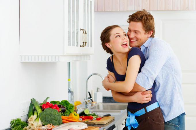 Bữa tối Valentine tại nhà. Ảnh minh họa