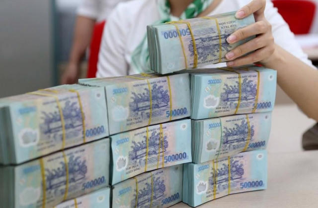 Phó Thống đốc chỉ ra 3 nguyên nhân khiến sức hấp thụ vốn của nền kinh tế yếu