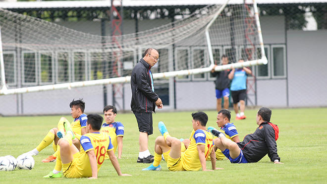 Nguoi Thai cang thang, Viet Nam san sang