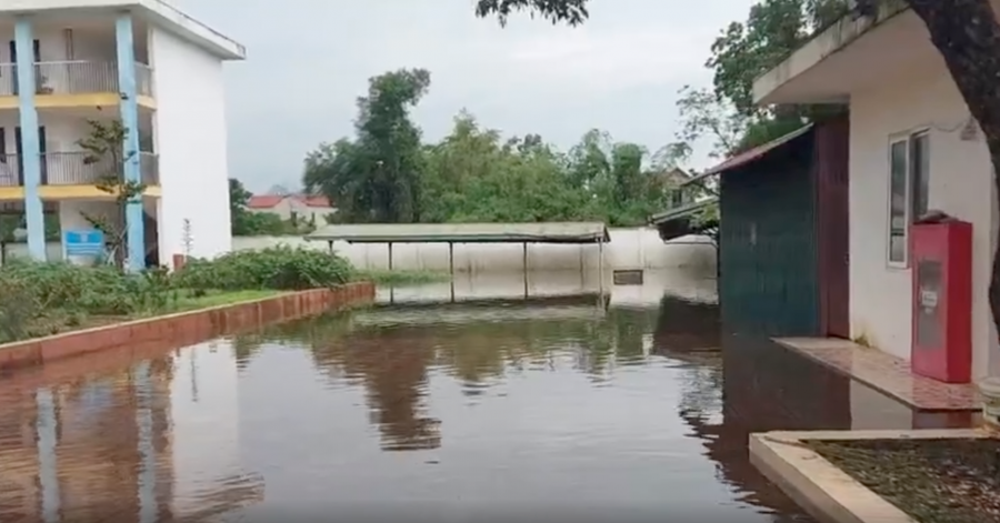 Cơ quan chức năng địa phương xã Xuân Mai đã tích cực triển khai các biện pháp nhằm đảm bảo an toàn tuyệt đối cho học sinh trong ngày khai giảng năm học mới.