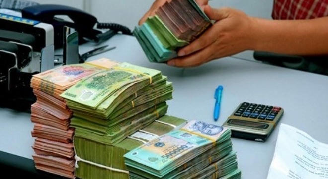 NHTM nhà nước tiếp tục áp dụng lãi suất cho vay trung và dài hạn phổ biến đối với các lĩnh vực ưu tiên ở mức 9-10%/năm.