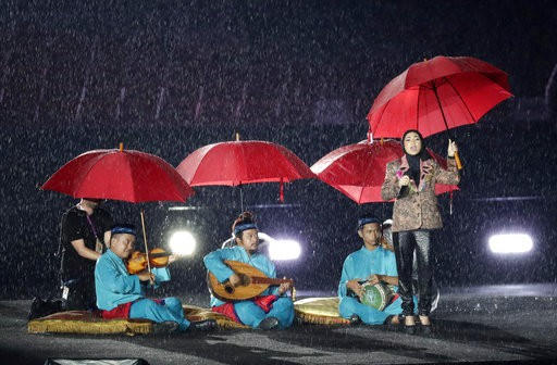 Bế mạc Asiad 2018: Bữa tiệc &acirc;m nhạc rộn r&agrave;ng