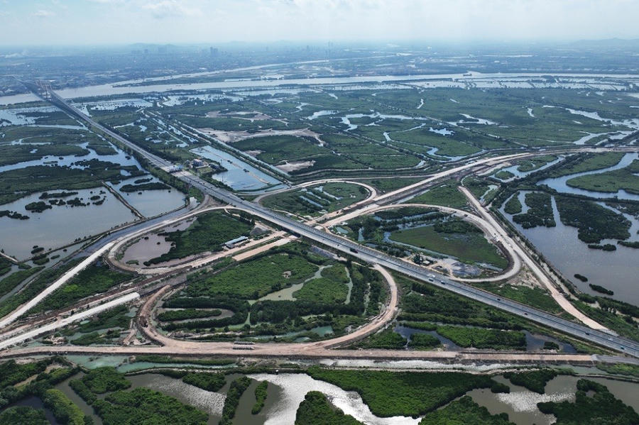 Nút giao Đầm Nhà Mạc - nút giao lớn nhất tỉnh Quảng Ninh.