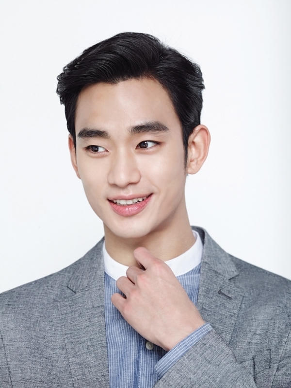 Song Joong Ki: “Anh chồng quốc dân” đứng đầu Bảng xếp hạng 10 sao nam Hàn Quốc hot nhất xứ Đài