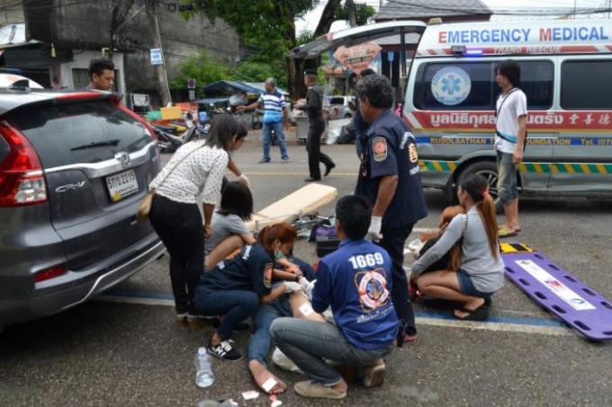 Hiện trường vụ đánh bom ở Trang. (Ảnh: Reuters)