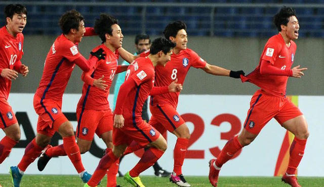 Các cầu thủ Olympic Hàn Quốc đứng trước cơ hội giành HCV Asiad 2018.