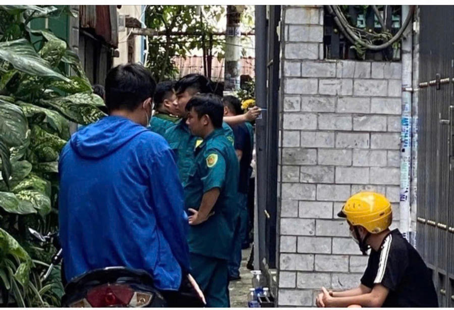 Lực lượng chức năng có mặt ở hiện trường.