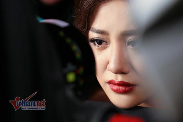 Với Văn Mai Hương, âm nhạc là nguồn sống.