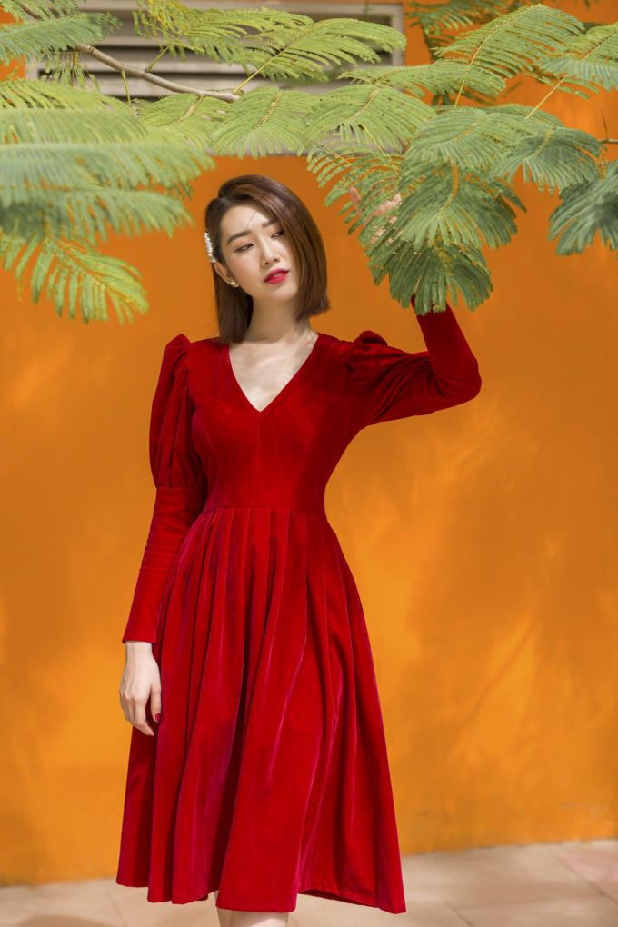 NSND Hồng Vân 'đòi bóp cổ' Thúy Ngân vì tội bán nhà, bỏ chồng theo trai