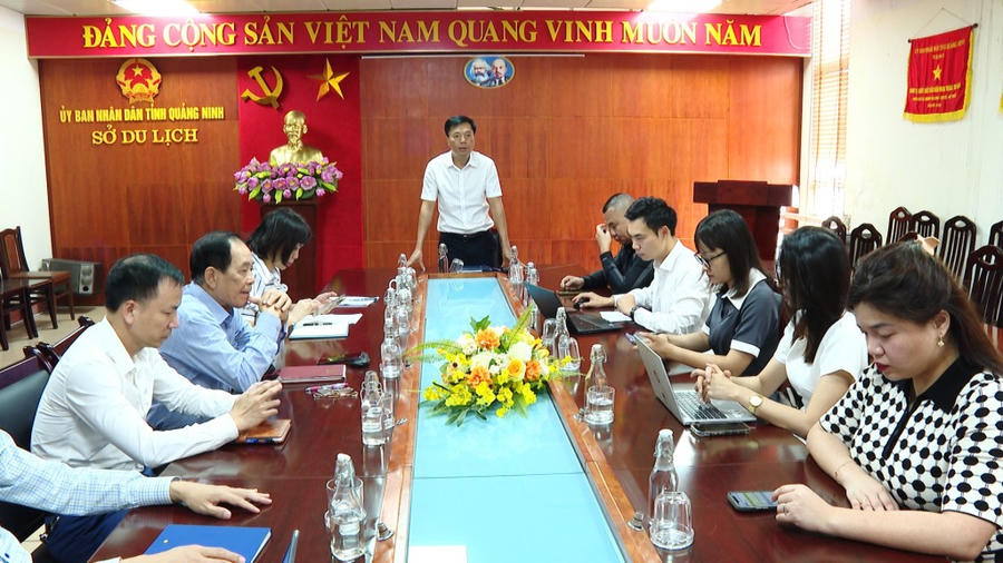 Quang cảnh cuộc họp. Ảnh: Dương Hà.