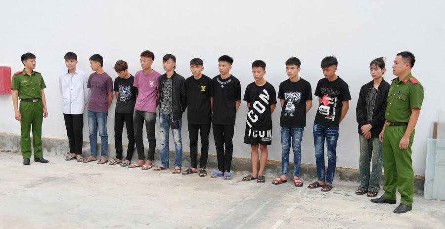 Nhóm đối tượng manh động bị bắt giữ - Ảnh Công an Nghệ An.