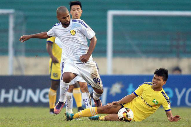 V&agrave;o s&acirc;n H&agrave;ng Đẫy miễn ph&iacute;, trận si&ecirc;u c&uacute;p giữa Quảng Nam v&agrave; S&ocirc;ng Lam Nghệ An sẽ tưng bừng