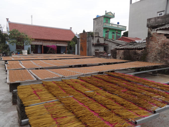 Hương Cao Thôn có mùi thơm đặc trưng, nhẹ mà thanh, không sực mùi nhưng lại phảng phất rất lâu.