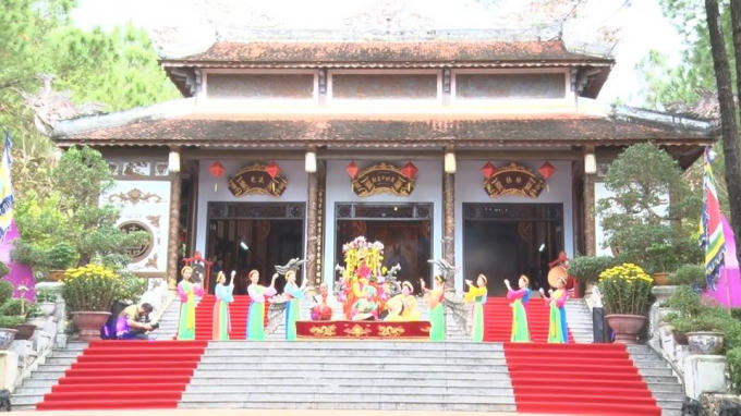 Nhiều chương trình nghệ thuật đặc sắc diễn ra tại Lễ hội.