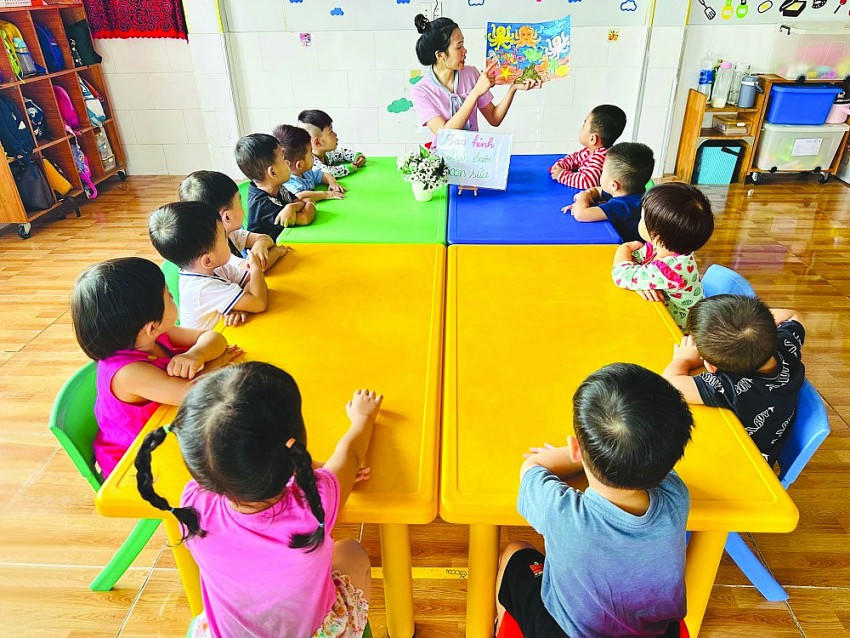 Cần bổ sung 12.000 giáo viên mầm non, phổ thông công lập. (Ảnh minh hoạ: Chinhphu.vn)