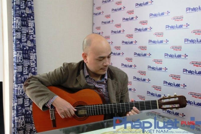 Anh Phạm Văn Phương, một người hâm mộ danh ca Khánh Ly.