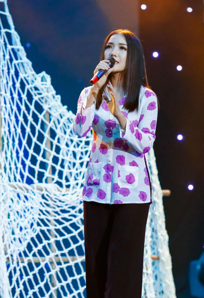 Thúy Huyền bolero: Khi cuộc đời vận vào đúng cái tên “sầu nữ”