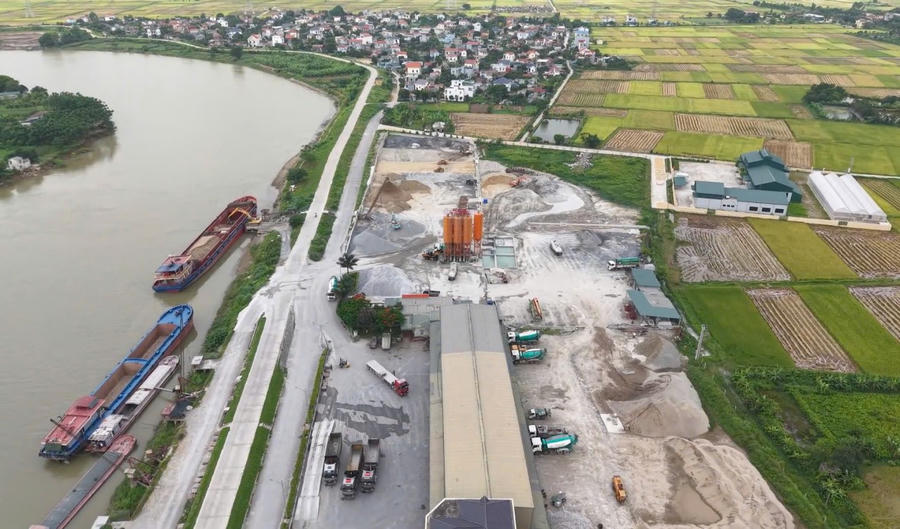 Hưng Yên: Ngang nhiên xẻ đê suốt 6 năm qua, không chấp hành khắc phục vi phạm
