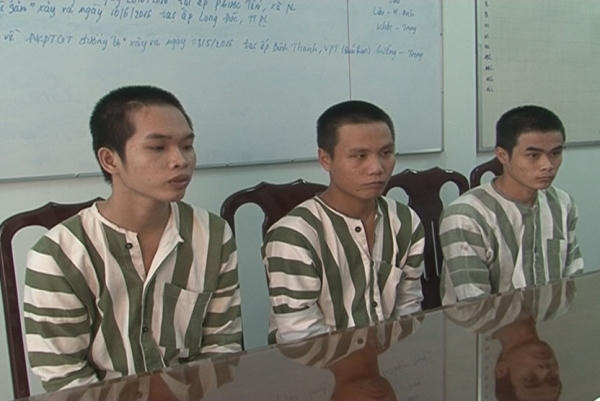 Từ trái sang gồm Phạm Công Thịnh, Trần Văn Sang và Trần Hoàng Đệ.