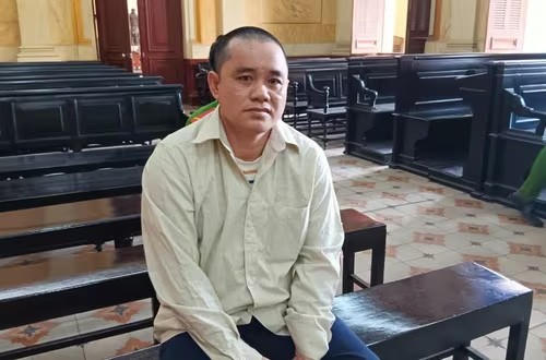 Bị cáo Nguyễn Văn Sơn.