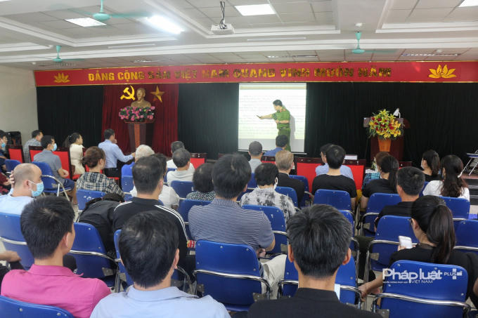 e9da8963dae028be71f1