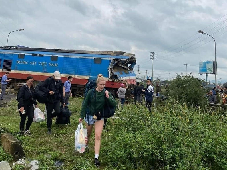 Rất may vụ tai nạn không có thương vong về người.