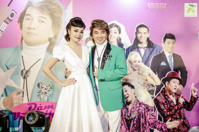 Đàm Vĩnh Hưng trẻ trung vượt tuổi, xuất hiện chuẩn nam thần trong buổi ra mắt MV