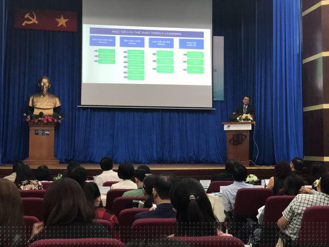 Nhiều đại biểu cho rằng thúc đẩy phát triển e-learning là cần thiết nhưng cần đảm bảo các yếu tố về hạ tầng công nghệ, pháp lý liên quan hình thức này