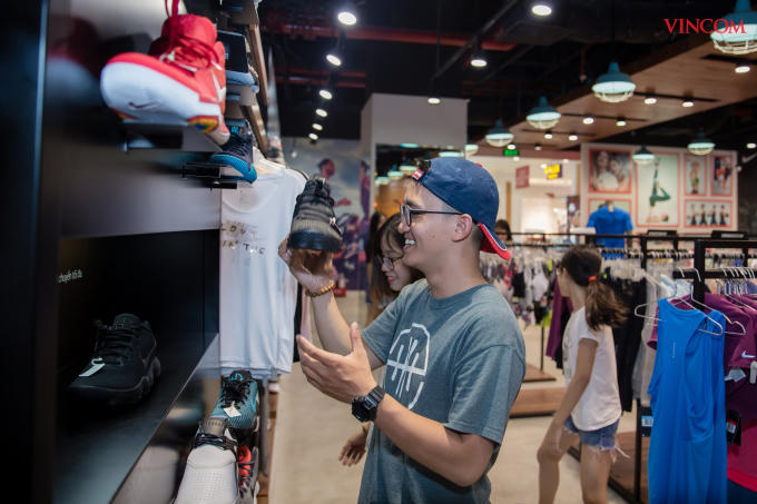 Khách hàng là những người “thu hoạch” nhiều nhất sau đêm Sale đầu tiên