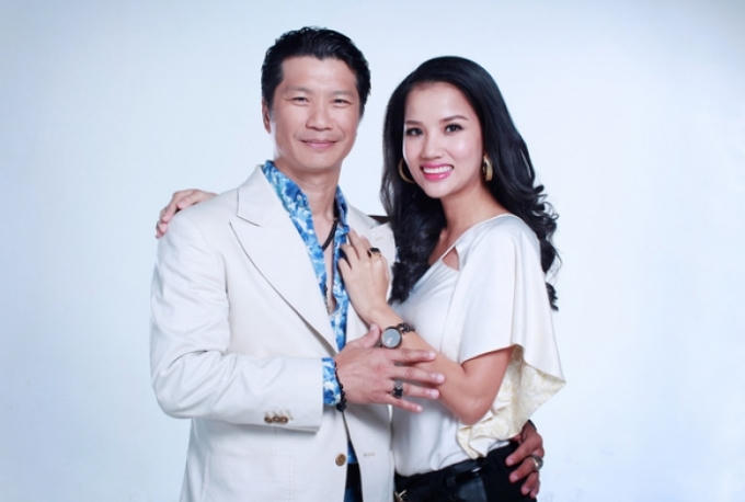 Đạo diễn Dustin Nguyễn và vợ là nahf sản xuất Bebe Phạm.