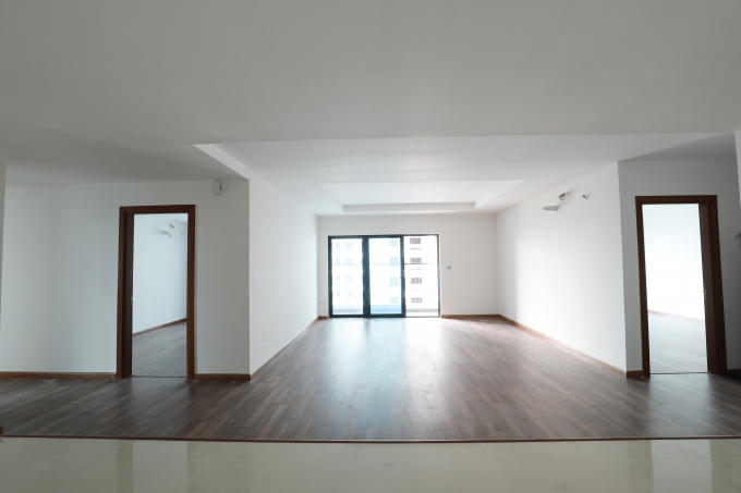 Không gian căn hộ tràn ngập ánh sáng, các phòng được bố trí hợp lý, đảm bảo công năng sử dụng và hài hòa với thiên nhiên.