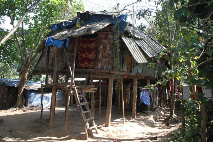 Ngôi nhà của Hồ Văn Tài - công nhân mất tích trong quá trình bỏ trốn khỏi mỏ vàng. Ảnh: Hưng Thơ