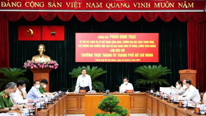 phan_dinh_trac_jrag_thumb