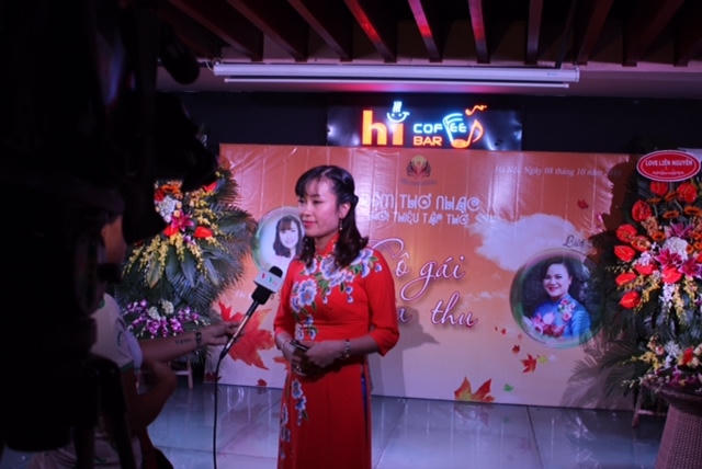 Tạ Hải Yến tại đêm ra mắt Cô gái mùa thu.