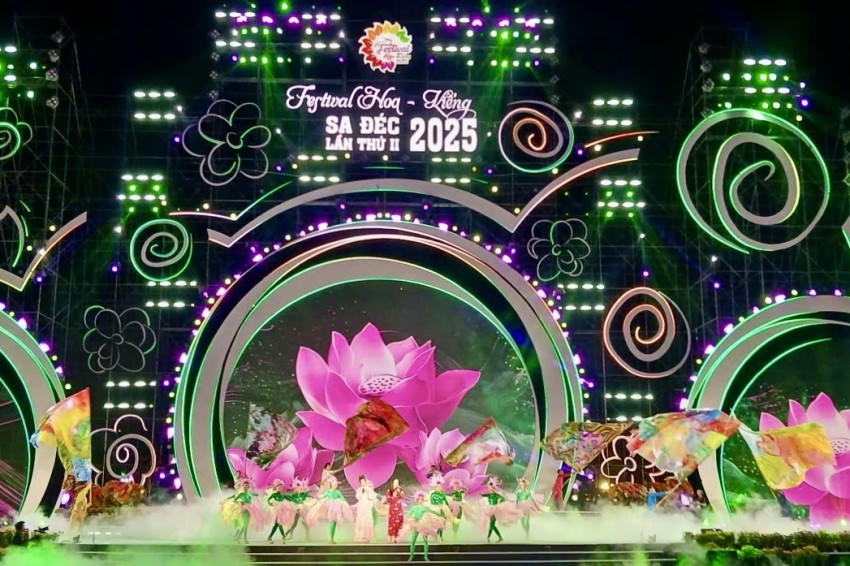 Khai mạc Festival Hoa-Kiểng Sa Đéc lần II năm 2025. Ảnh: Ban Tổ chức Festival