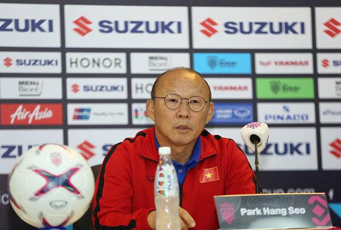 Thầy Park phủ nhận cáo buộc tuyển Việt Nam đá xấu