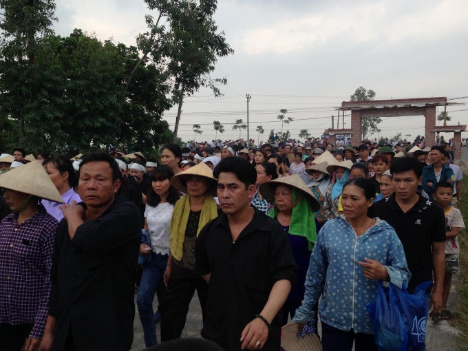 Ai cũng xót thương cho người con ưu tú của đất mẹ Hà Nam ra đi khi tuổi đời còn quá trẻ.