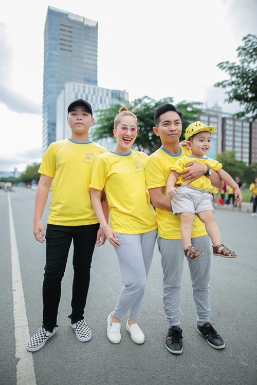 Vợ chồng vũ công Khánh Thi - Phan Hiển.