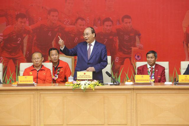 Anh38.