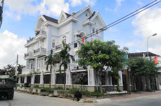 Một căn biệt thự ở xã Diễn Tháp, huyện Diễn Châu