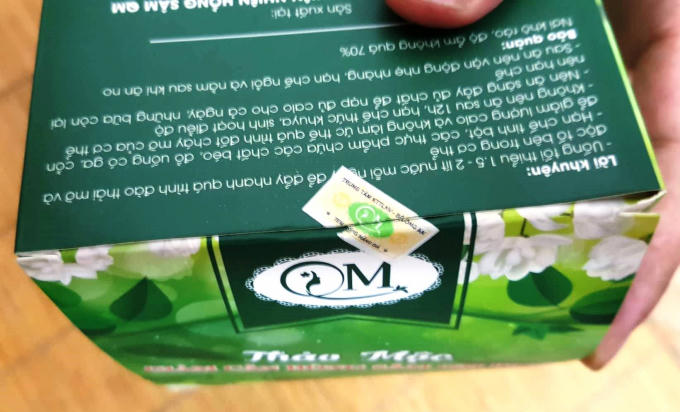 Trên sản phẩm Giảm cân Hồng Sâm QM có tem chống hàng giả của Bộ Công an?