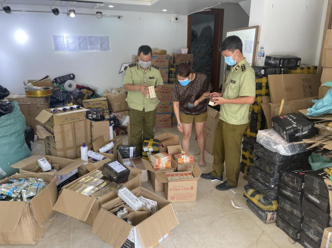 z2572249198016_52683cc3877213f34680576e10839244