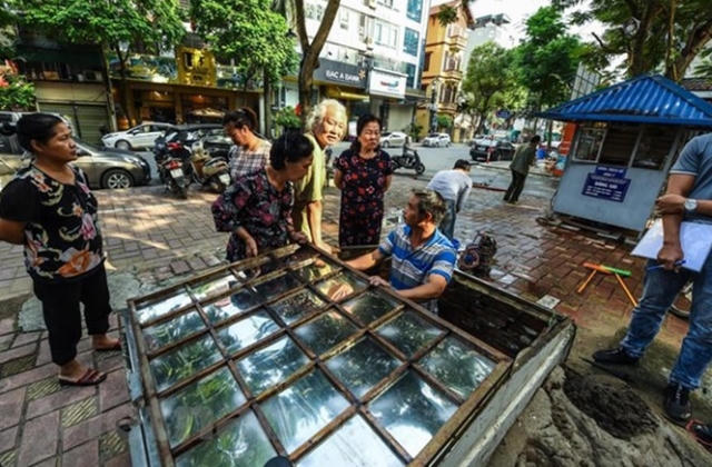 Vụ đổ dầu thải vào nguồn nước sạch Sông Đà: Xin lỗi, rồi sao nữa?