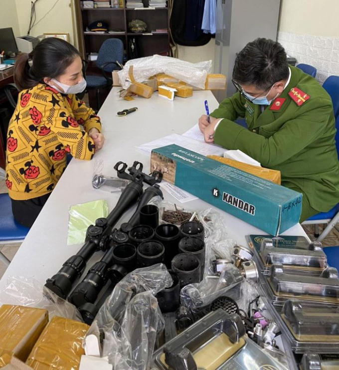 1b8e10b0a3f24aac13e3