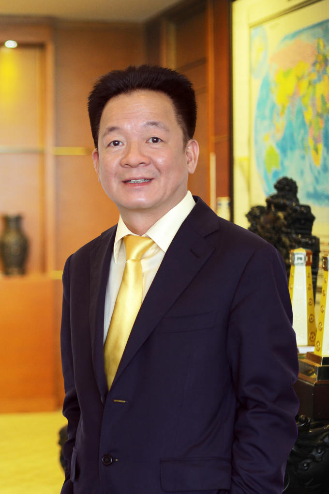 Ông Đỗ Quang Hiển đã đưa ra định hướng, chiến lược phát triển ngân hàng mạnh mẽ, an toàn, hiệu quả, từ đó đưa SHB trở thành 1 trong 5 ngân hàng TMCP tư nhân lớn nhất Việt Nam.