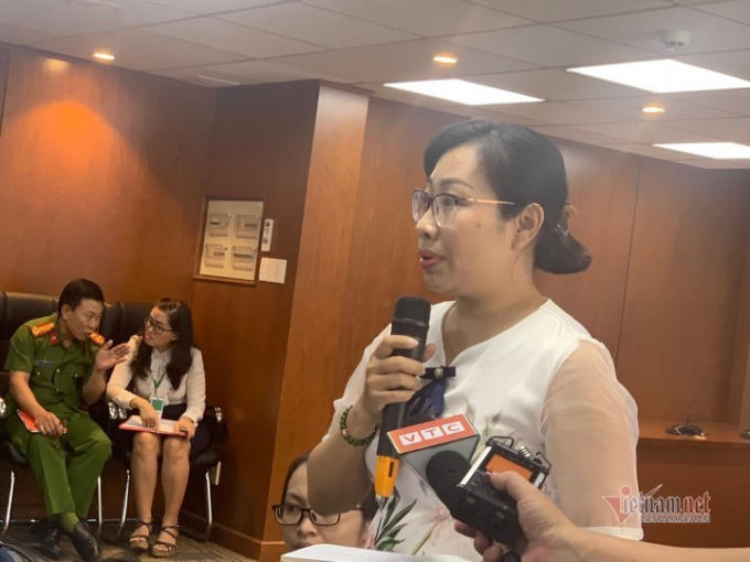 vu-can-bo-trung-tam-dam-o-tre-em-o-tp-hcm-so-nguc-be-gai-va-cho-thuoc-hut